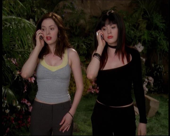 Charmed-Online-dot-net_622ItsABadBadBadBadWorldPart1-2132.jpg