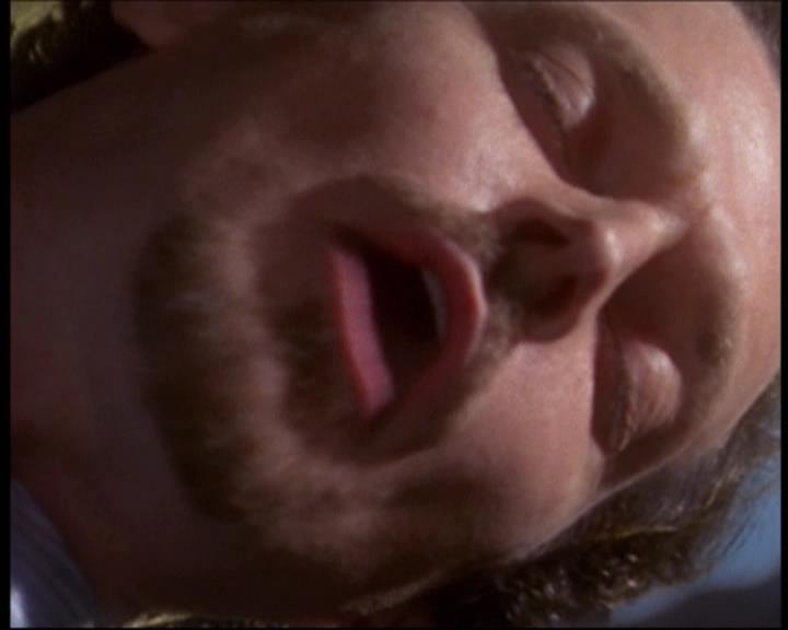 Charmed-Online-dot-net_622ItsABadBadBadBadWorldPart1-2148.jpg