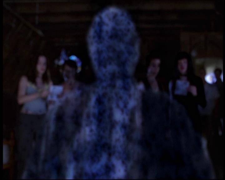 Charmed-Online-dot-net_622ItsABadBadBadBadWorldPart1-2210.jpg