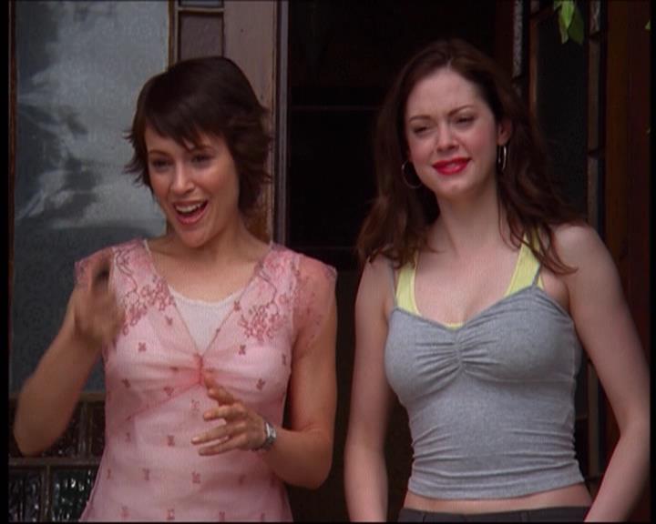 Charmed-Online-dot-net_622ItsABadBadBadBadWorldPart1-2339.jpg