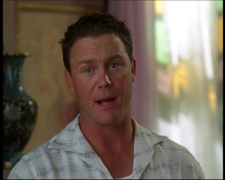 Charmed-Online-dot-net_623ItsABadBadBadBadWorldPart2-0044.jpg