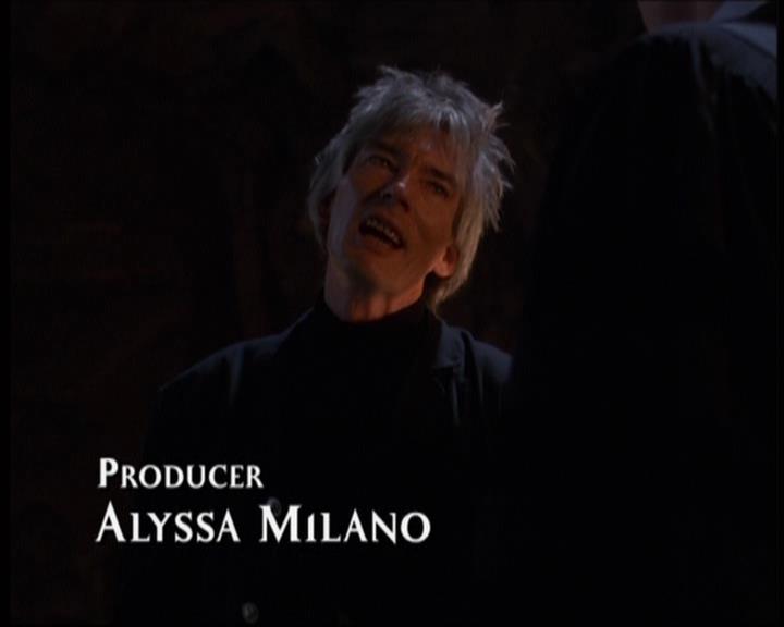 Charmed-Online-dot-net_623ItsABadBadBadBadWorldPart2-0203.jpg