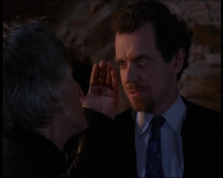 Charmed-Online-dot-net_623ItsABadBadBadBadWorldPart2-0273.jpg