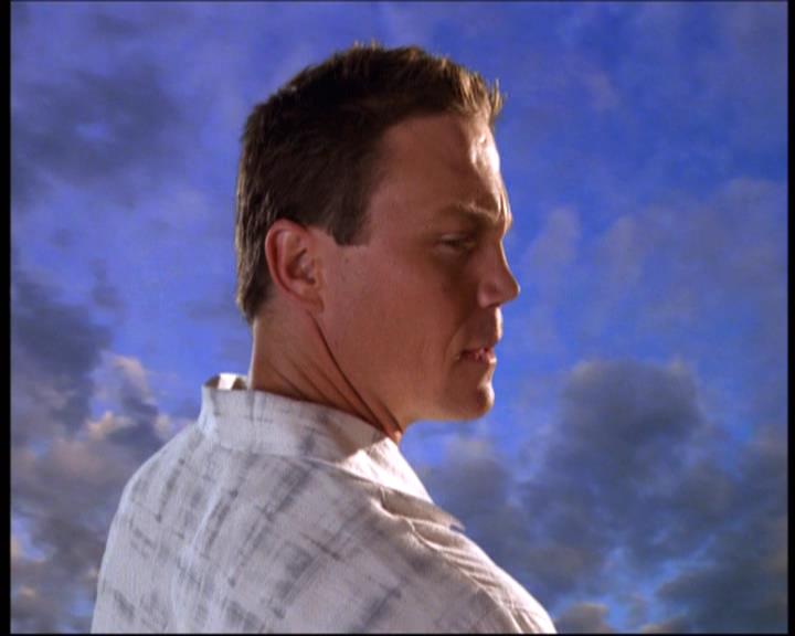 Charmed-Online-dot-net_623ItsABadBadBadBadWorldPart2-0321.jpg Charmed-Online-dot-net_623ItsABadBadBadBadWorldPart2-0321.jpg