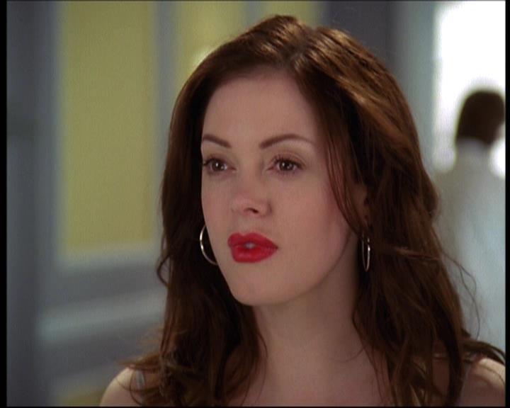 Charmed-Online-dot-net_623ItsABadBadBadBadWorldPart2-0440.jpg