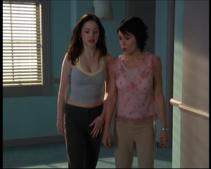 Charmed-Online-dot-net_623ItsABadBadBadBadWorldPart2-0597.jpg