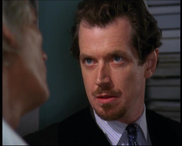 Charmed-Online-dot-net_623ItsABadBadBadBadWorldPart2-0662.jpg