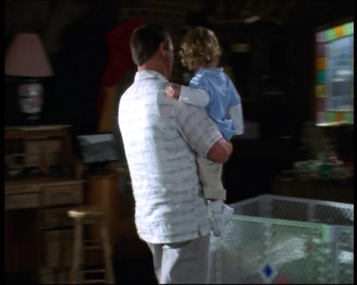 Charmed-Online-dot-net_623ItsABadBadBadBadWorldPart2-0674.jpg Charmed-Online-dot-net_623ItsABadBadBadBadWorldPart2-0674.jpg