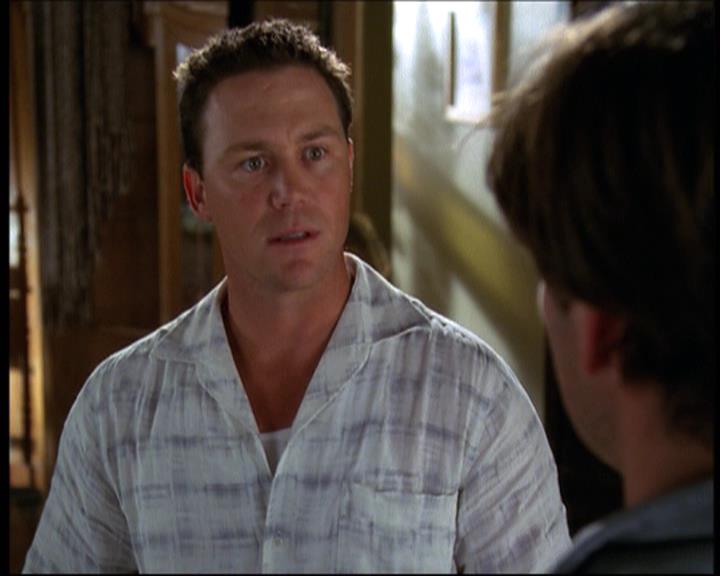 Charmed-Online-dot-net_623ItsABadBadBadBadWorldPart2-0715.jpg