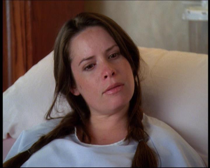 Charmed-Online-dot-net_623ItsABadBadBadBadWorldPart2-0855.jpg