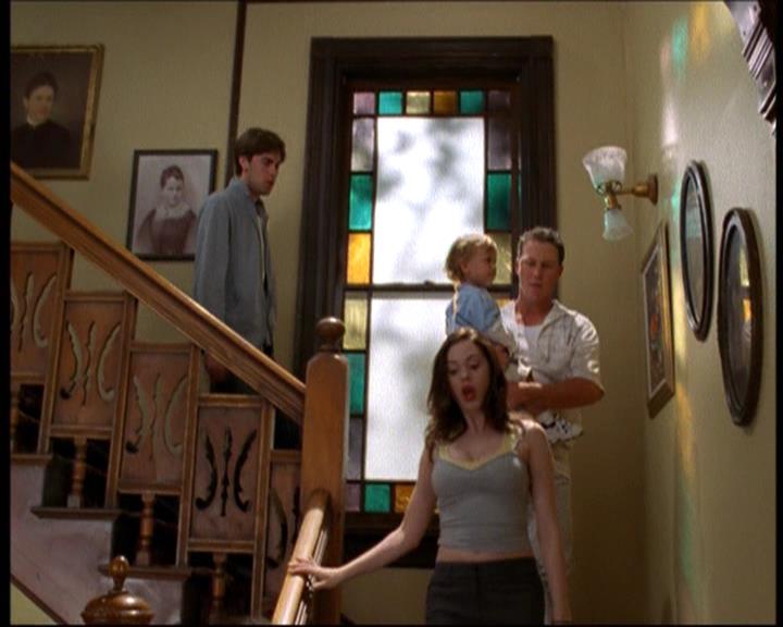 Charmed-Online-dot-net_623ItsABadBadBadBadWorldPart2-1001.jpg