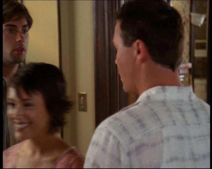 Charmed-Online-dot-net_623ItsABadBadBadBadWorldPart2-1075.jpg