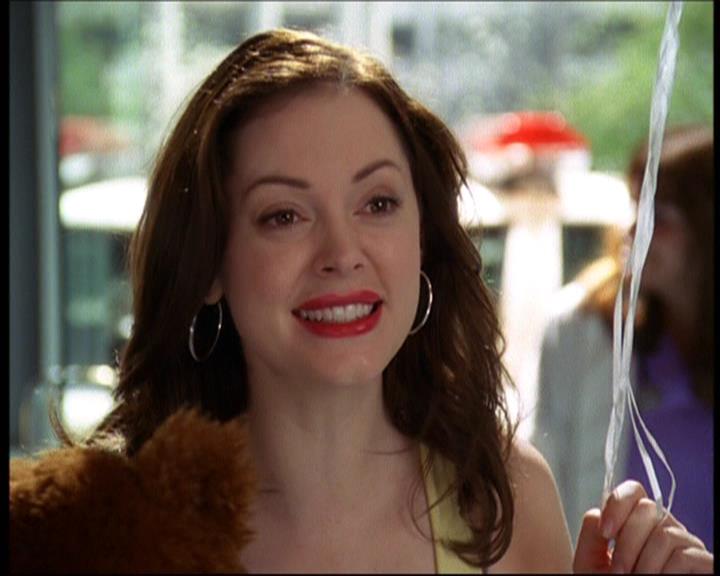 Charmed-Online-dot-net_623ItsABadBadBadBadWorldPart2-1250.jpg