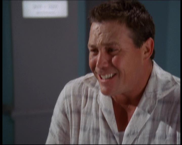 Charmed-Online-dot-net_623ItsABadBadBadBadWorldPart2-1317.jpg