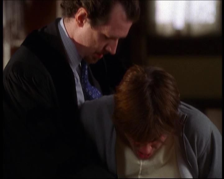 Charmed-Online-dot-net_623ItsABadBadBadBadWorldPart2-1380.jpg