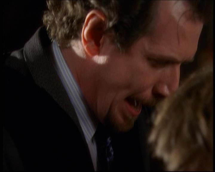 Charmed-Online-dot-net_623ItsABadBadBadBadWorldPart2-1382.jpg
