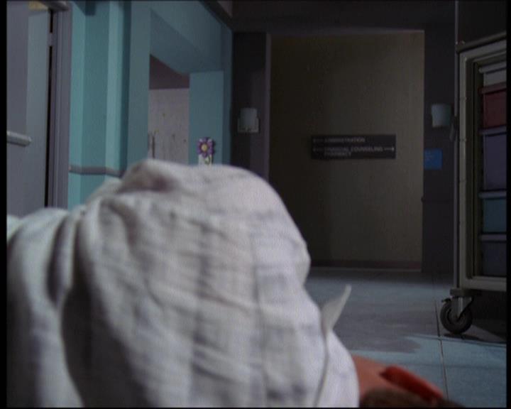 Charmed-Online-dot-net_623ItsABadBadBadBadWorldPart2-1397.jpg