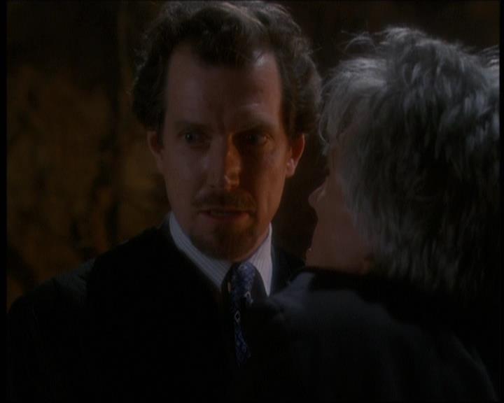 Charmed-Online-dot-net_623ItsABadBadBadBadWorldPart2-1500.jpg