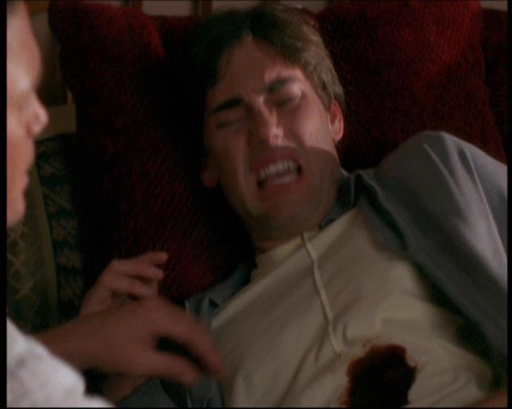 Charmed-Online-dot-net_623ItsABadBadBadBadWorldPart2-1553.jpg