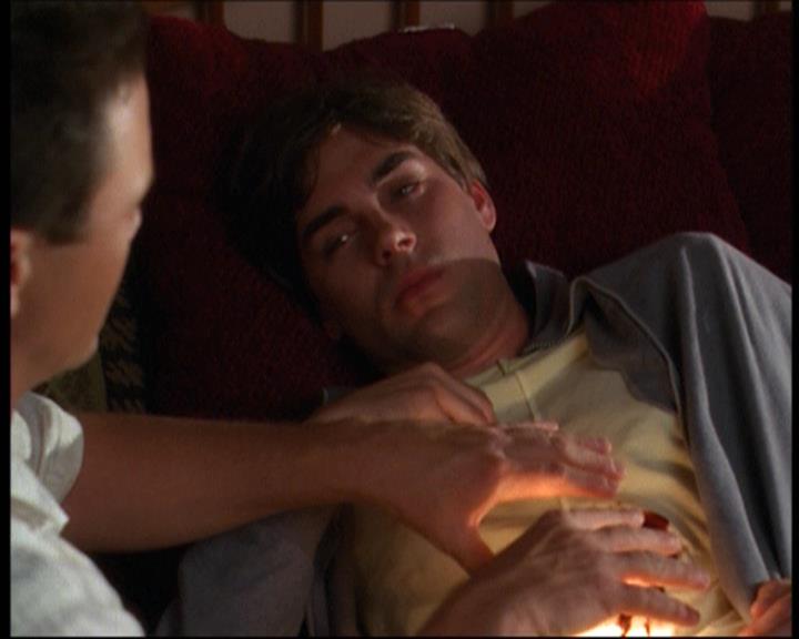 Charmed-Online-dot-net_623ItsABadBadBadBadWorldPart2-1562.jpg