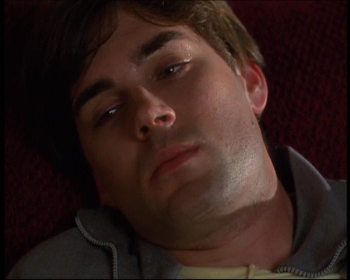 Charmed-Online-dot-net_623ItsABadBadBadBadWorldPart2-1576.jpg