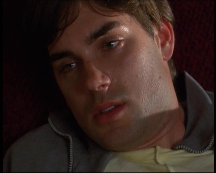 Charmed-Online-dot-net_623ItsABadBadBadBadWorldPart2-1584.jpg