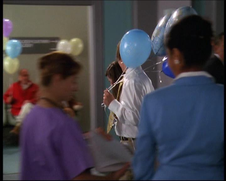 Charmed-Online-dot-net_623ItsABadBadBadBadWorldPart2-1608.jpg