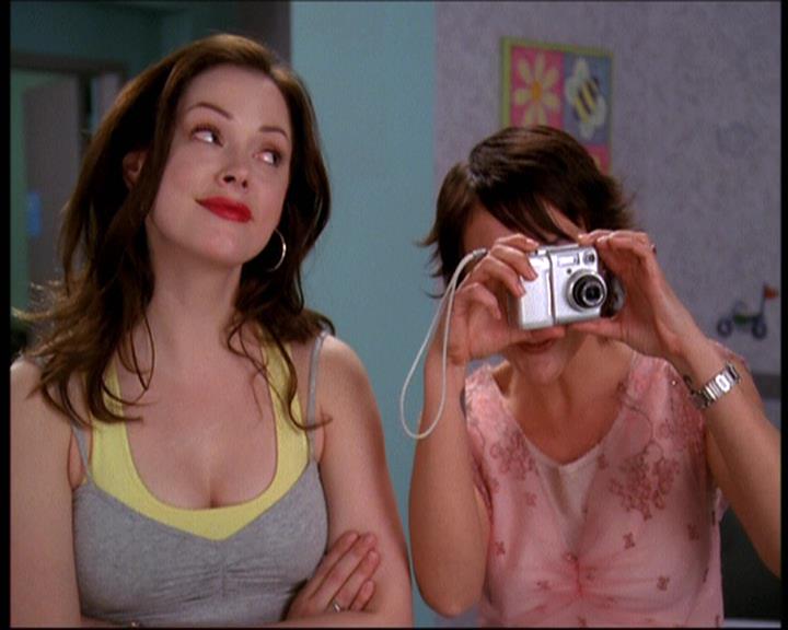 Charmed-Online-dot-net_623ItsABadBadBadBadWorldPart2-1634.jpg