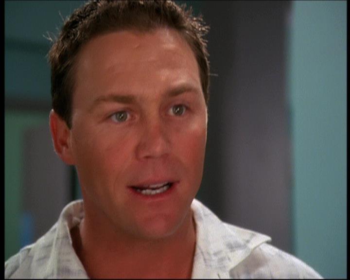 Charmed-Online-dot-net_623ItsABadBadBadBadWorldPart2-1648.jpg