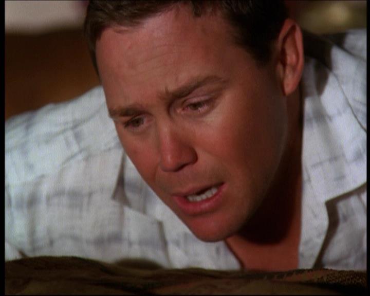 Charmed-Online-dot-net_623ItsABadBadBadBadWorldPart2-1857.jpg