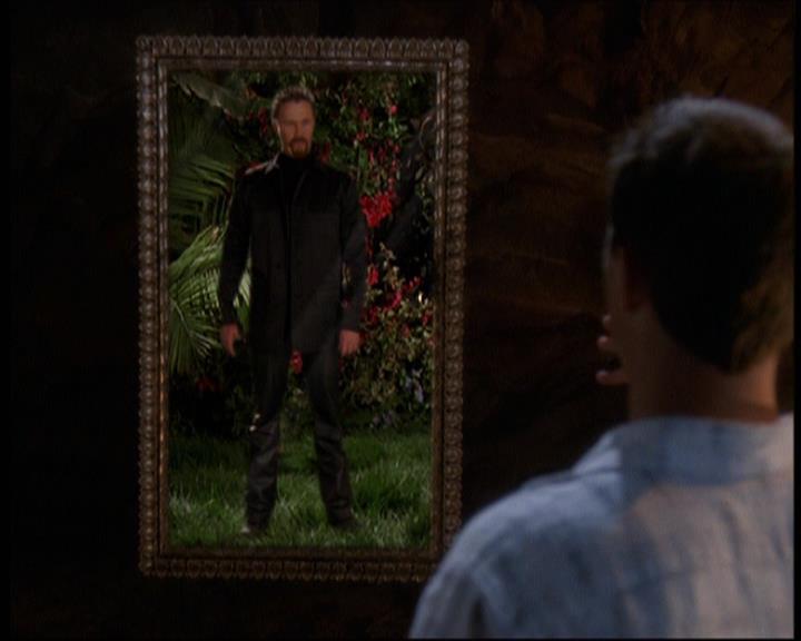 Charmed-Online-dot-net_623ItsABadBadBadBadWorldPart2-2065.jpg