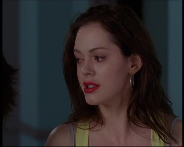 Charmed-Online-dot-net_623ItsABadBadBadBadWorldPart2-2175.jpg