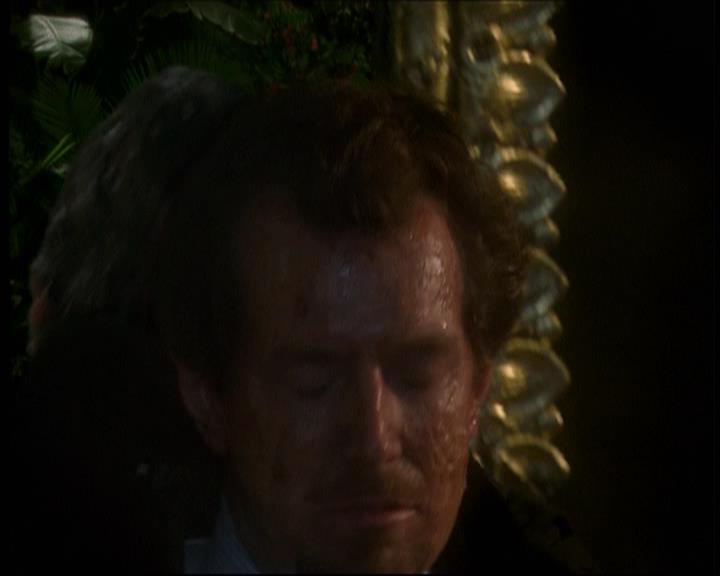 Charmed-Online-dot-net_623ItsABadBadBadBadWorldPart2-2195.jpg