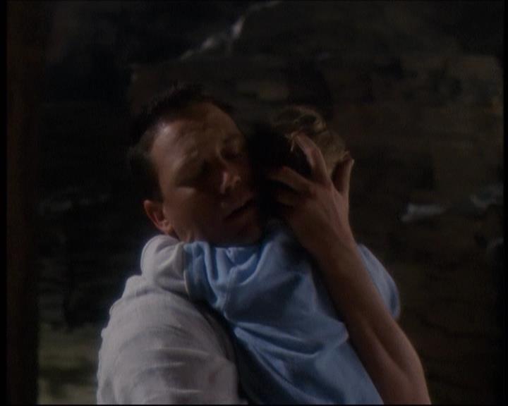 Charmed-Online-dot-net_623ItsABadBadBadBadWorldPart2-2227.jpg