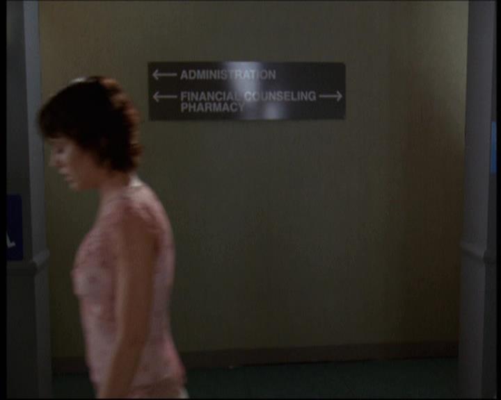 Charmed-Online-dot-net_623ItsABadBadBadBadWorldPart2-2236.jpg
