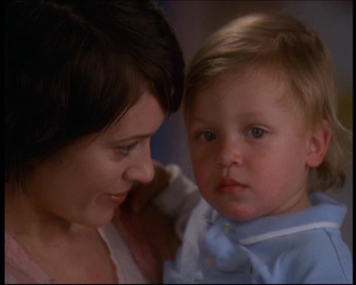 Charmed-Online-dot-net_623ItsABadBadBadBadWorldPart2-2292.jpg