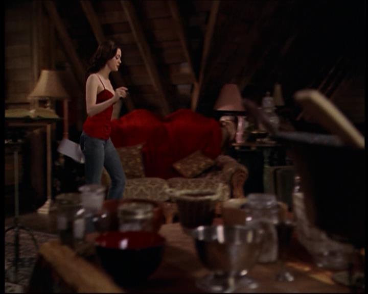 Charmed-Online-dot-712ExtremeHomeMakeoverWorldEdition0008.jpg Charmed-Online-dot-712ExtremeHomeMakeoverWorldEdition0008.jpg