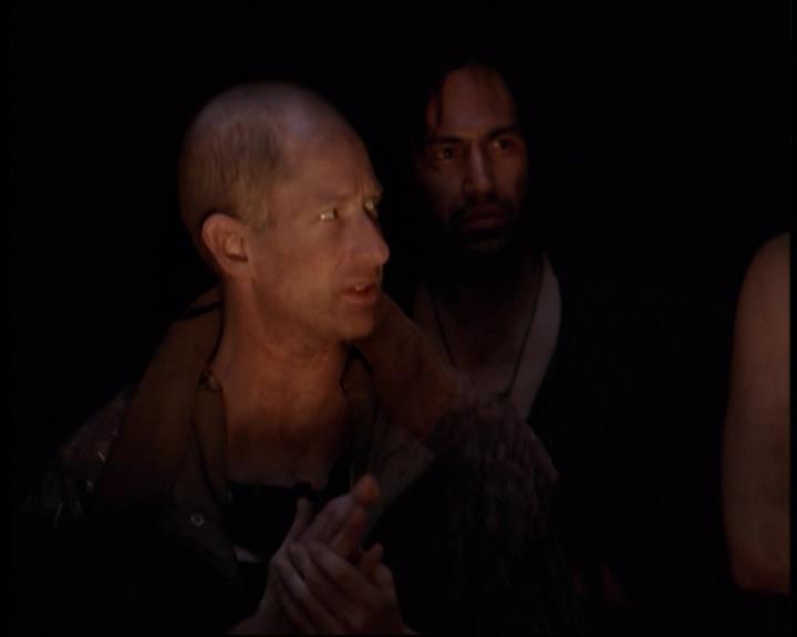 Charmed-Online-dot-712ExtremeHomeMakeoverWorldEdition0292.jpg Charmed-Online-dot-712ExtremeHomeMakeoverWorldEdition0292.jpg