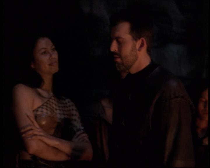 Charmed-Online-dot-712ExtremeHomeMakeoverWorldEdition0294.jpg Charmed-Online-dot-712ExtremeHomeMakeoverWorldEdition0294.jpg