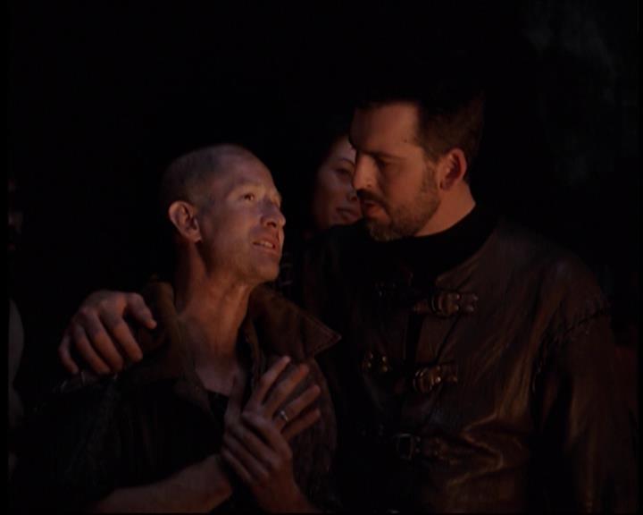 Charmed-Online-dot-712ExtremeHomeMakeoverWorldEdition0299.jpg Charmed-Online-dot-712ExtremeHomeMakeoverWorldEdition0299.jpg