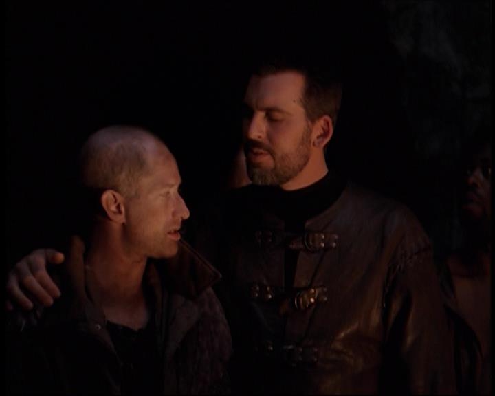 Charmed-Online-dot-712ExtremeHomeMakeoverWorldEdition0307.jpg Charmed-Online-dot-712ExtremeHomeMakeoverWorldEdition0307.jpg