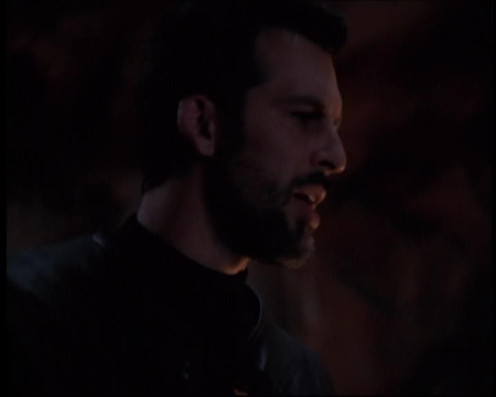 Charmed-Online-dot-712ExtremeHomeMakeoverWorldEdition0314.jpg Charmed-Online-dot-712ExtremeHomeMakeoverWorldEdition0314.jpg