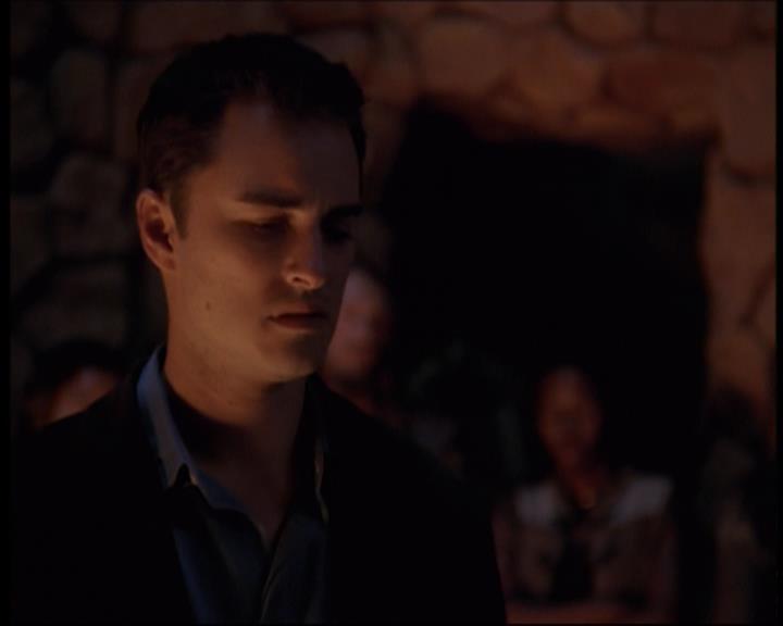 Charmed-Online-dot-712ExtremeHomeMakeoverWorldEdition0315.jpg Charmed-Online-dot-712ExtremeHomeMakeoverWorldEdition0315.jpg