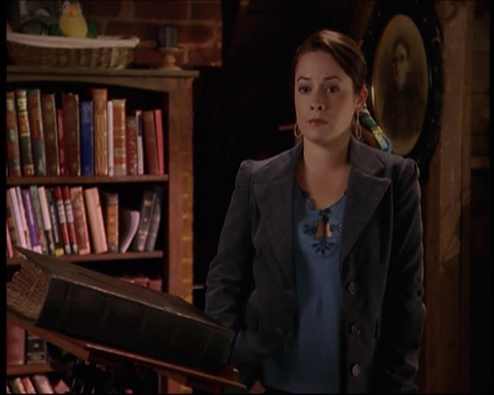 Charmed-Online-dot-712ExtremeHomeMakeoverWorldEdition1010.jpg Charmed-Online-dot-712ExtremeHomeMakeoverWorldEdition1010.jpg