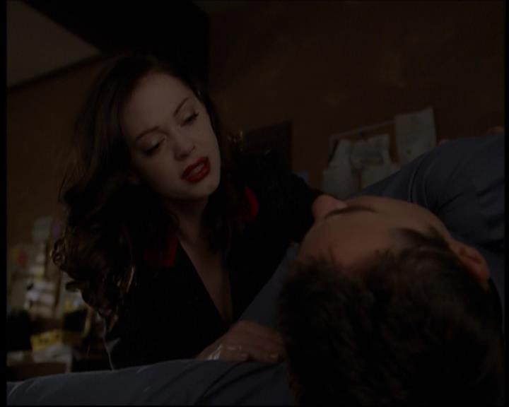 Charmed-Online-dot-712ExtremeHomeMakeoverWorldEdition1863.jpg Charmed-Online-dot-712ExtremeHomeMakeoverWorldEdition1863.jpg