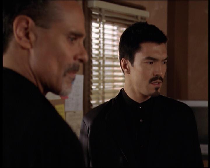 Charmed-Online-dot-712ExtremeHomeMakeoverWorldEdition1963.jpg Charmed-Online-dot-712ExtremeHomeMakeoverWorldEdition1963.jpg