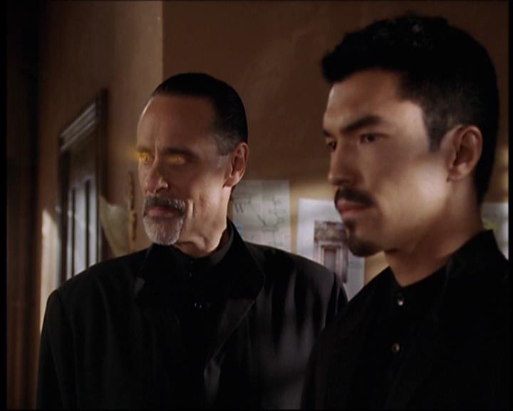 Charmed-Online-dot-712ExtremeHomeMakeoverWorldEdition1975.jpg Charmed-Online-dot-712ExtremeHomeMakeoverWorldEdition1975.jpg