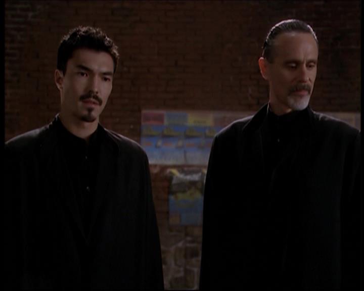 Charmed-Online-dot-712ExtremeHomeMakeoverWorldEdition2030.jpg Charmed-Online-dot-712ExtremeHomeMakeoverWorldEdition2030.jpg