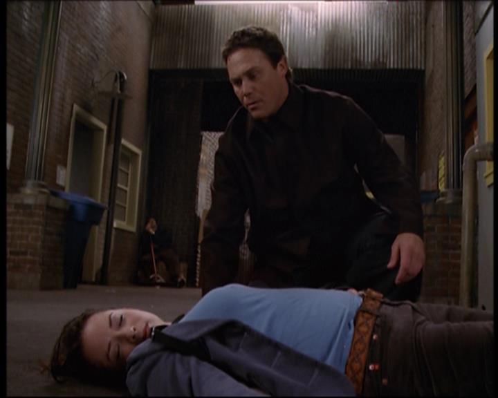 Charmed-Online-dot-712ExtremeHomeMakeoverWorldEdition2034.jpg Charmed-Online-dot-712ExtremeHomeMakeoverWorldEdition2034.jpg