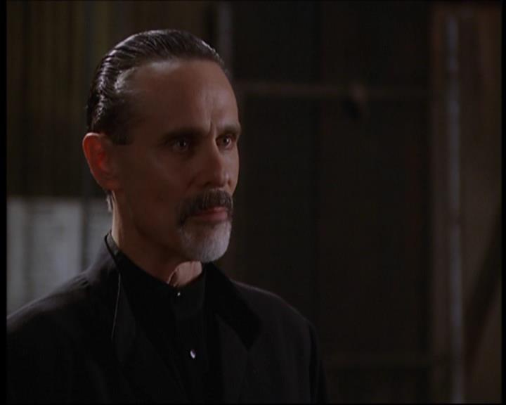 Charmed-Online-dot-712ExtremeHomeMakeoverWorldEdition2075.jpg Charmed-Online-dot-712ExtremeHomeMakeoverWorldEdition2075.jpg